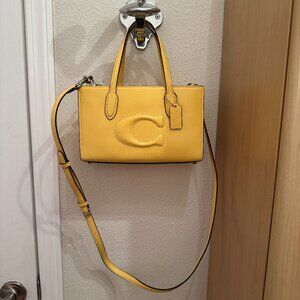 Coach Nina Small Tote - Daisy Yellow